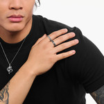 Bague THOMAS SABO rebellious glam argent 925 zirconia noir - vue porté 2