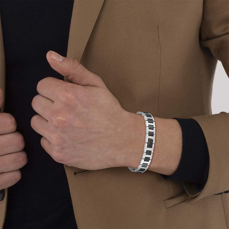 Bracelet acier - vue porté 1