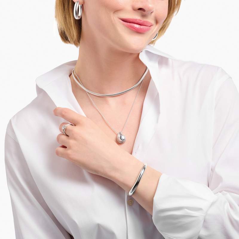 Collier THOMAS SABO argent goutte organique - vue porté 1