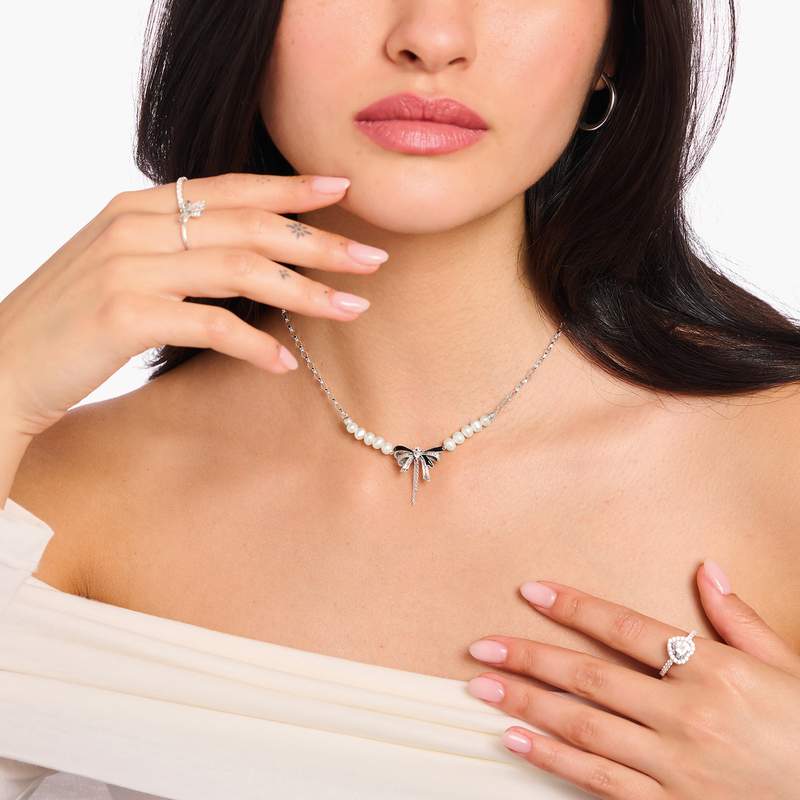 Collier argent gris - vue porté 1