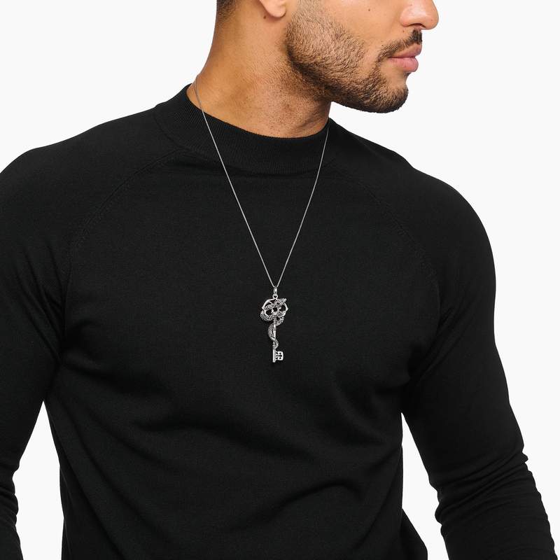 Pendentif THOMAS SABO argent clé et serpent oxyde de zirconiums - vue porté 2
