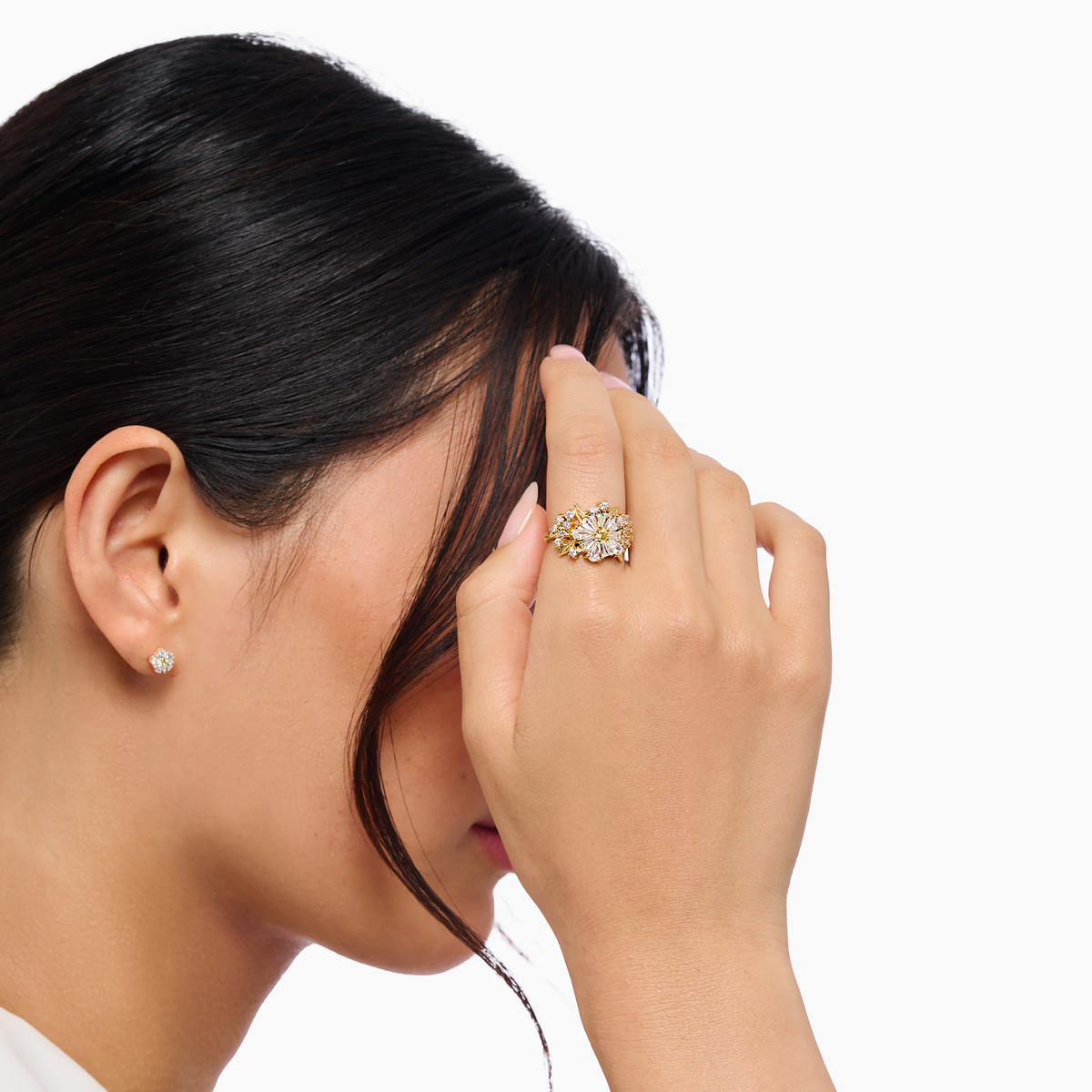 Bague THOMAS SABO  argent doré jaune fleur oxyde de zirconiums - vue porté 1