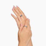 Bague THOMAS SABO argent motif rose - vue porté 1