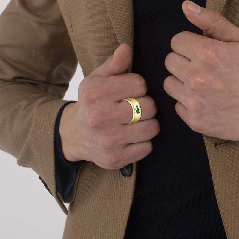 Bague LACOSTE arthor acier inoxydable doré - vue porté 1