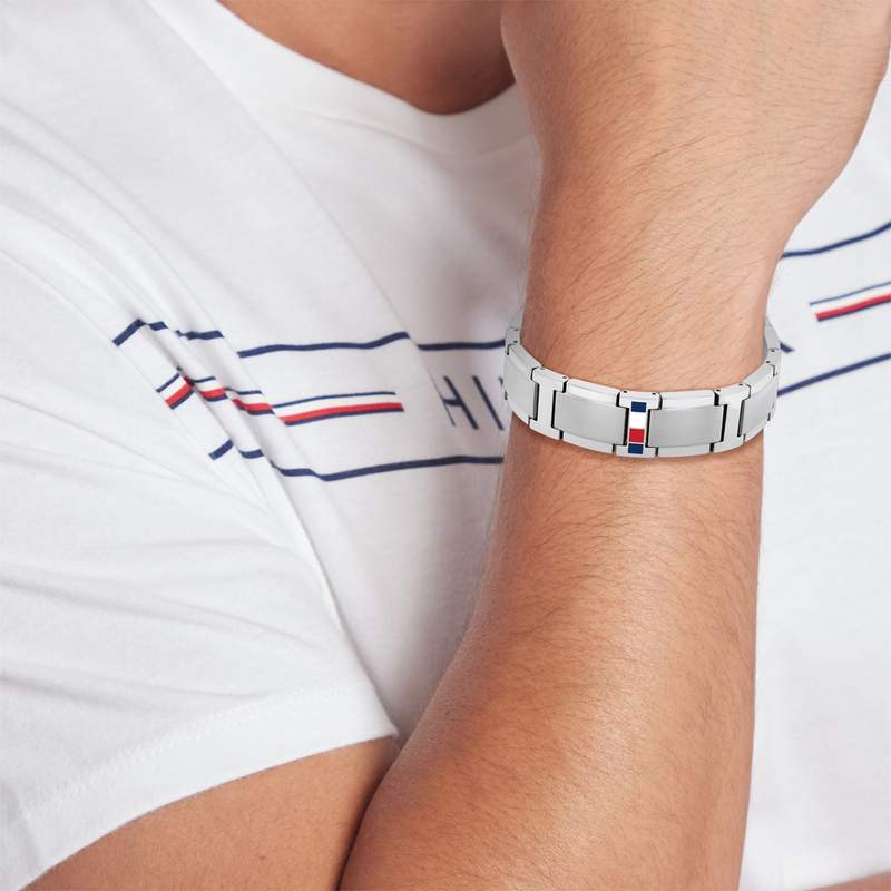 Bracelet TOMMY HILFIGER PARKER acier - vue porté 1