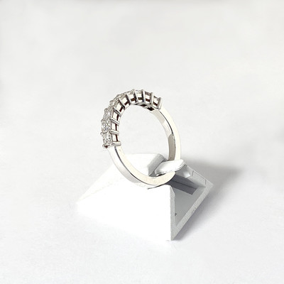 Bague KORLOFF d occasion or 750 blanc diamants MATY