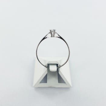 Solitaire tweedehands goud 750 witte diamant