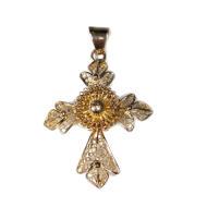 Pendentif d'occasion croix or jaune 750 ajourée motif floral