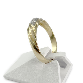 Tweedehands gouden ring 750 gele diamanten