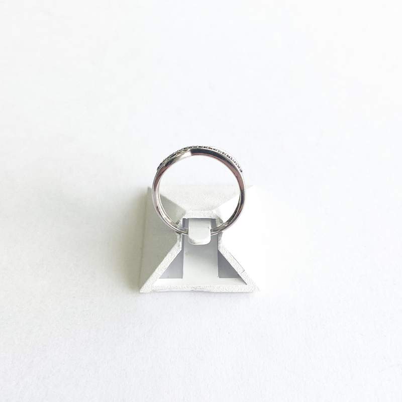 Pre-owned 375 white gold ring with treated black and white diamonds - view 3