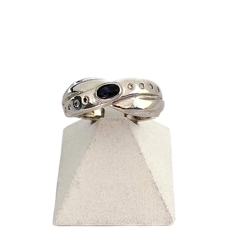 Pre-owned 750 white gold ring with sapphire and diamonds - view 1
