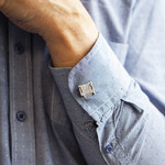 Boutons de manchettes d'occasion or 585 blanc diamant - vue porté 1