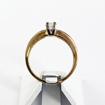 Tweedehands 750 geelgouden en diamanten ring