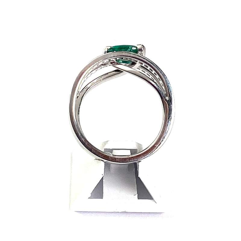 Bague d'occasion or 750 blanc emeraude diamant - vue 3