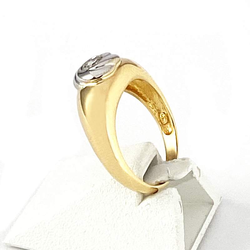 Tweedehands ring goud 750 2 toon diamanten - bekijk 2