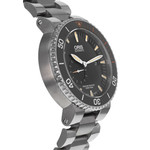 Montre d'occasion Oris Aquis homme automatique titane - vue D2