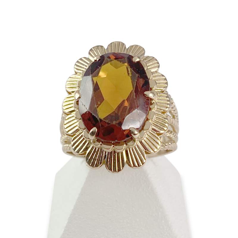 Bague d'occasion or 750 jaune corindon synthétique - vue 1
