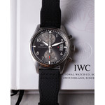 Montre d'occasion IWC Spitfire Chronographe homme automatique acier bracelet textile noir - vue D2