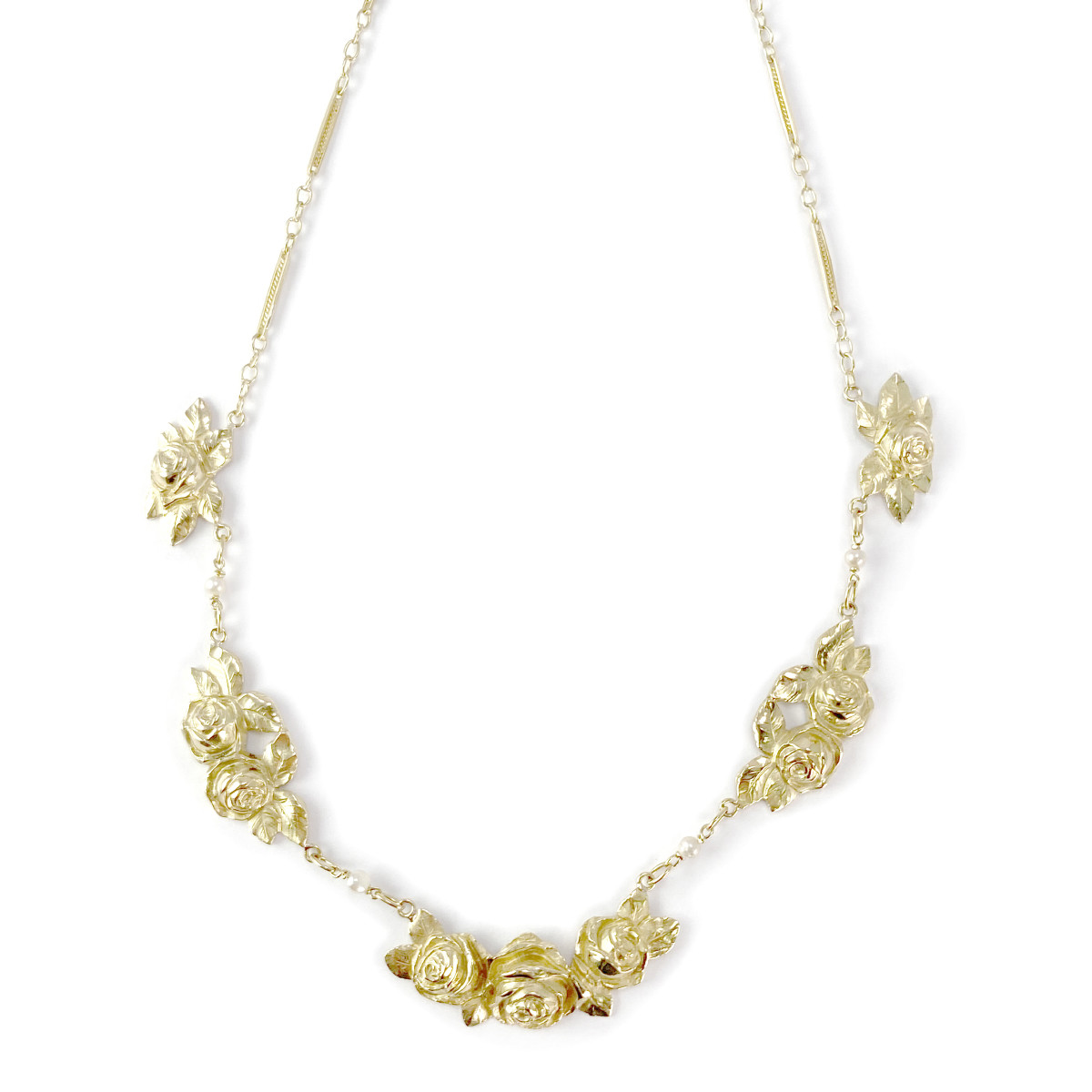 Collier d'occasion or 750 jaune maille fantaisie perles de culture blanches 41 cm