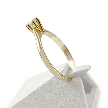 Second-hand gold 750 yellow diamond ring