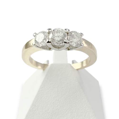 Second-hand 750 yellow gold and white diamond ring