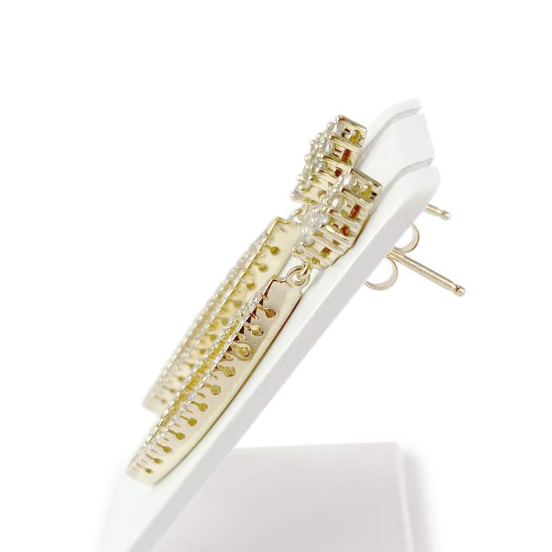 Boucles d'oreilles d'occasion or 750 jaune diamants - vue 2