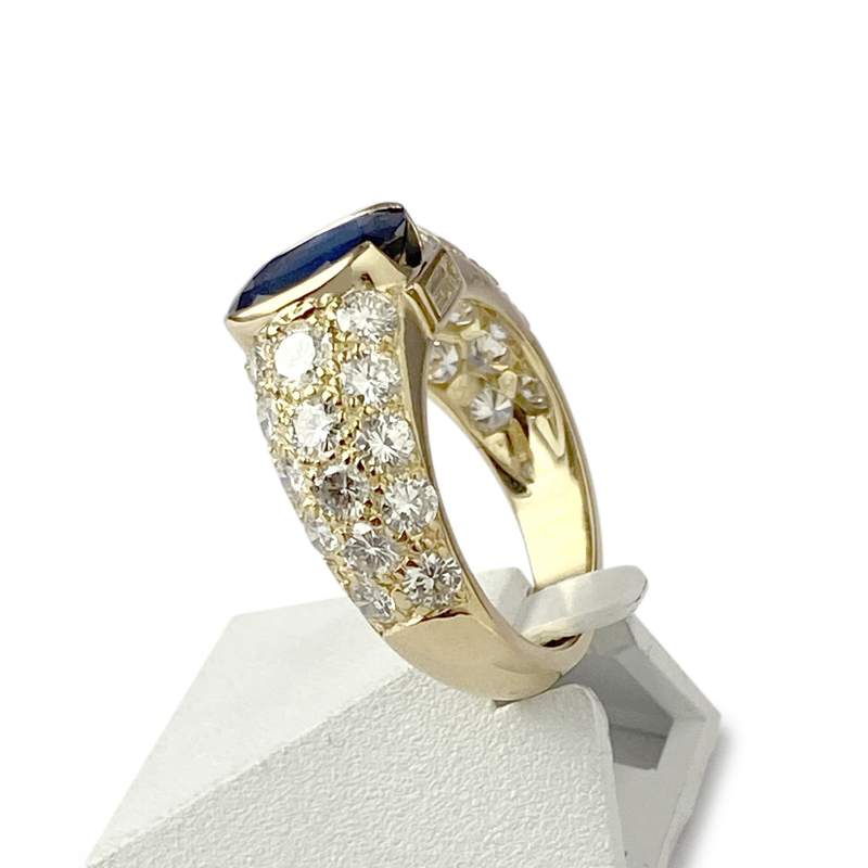 Bague d'occasion or 750 jaune saphir diamants - vue 2