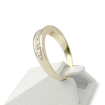 Tweedehands gouden ring 750 geel 2 toon diamanten