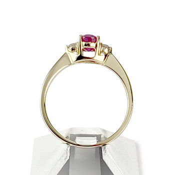 Second-hand gold 750 yellow diamond ruby ring