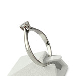 Bague solitaire d'occasion or 375 blanc diamant 0.25 carat - vue 2