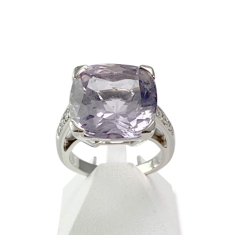 Bague d'occasion or 750 blanc diamants améthyste MAUBOUSSIN - vue 1