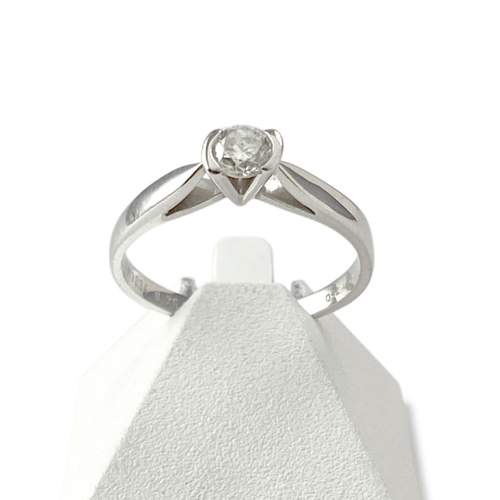 Solitaire second hand gold 750 white diamond seduction