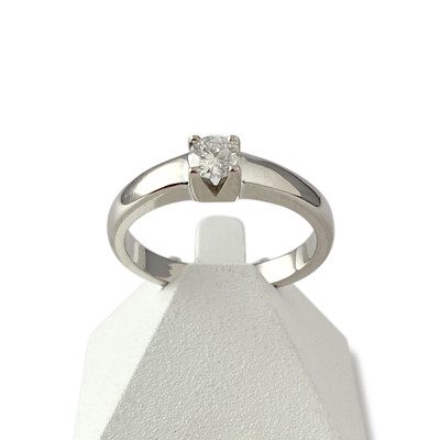 Solitaire d'occasion or 750 blanc diamant - vue 1