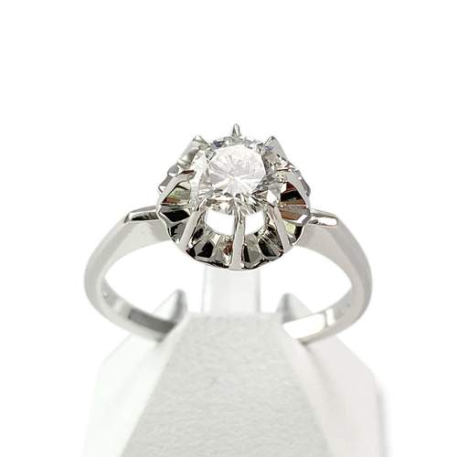Tweedehands gouden 750 witte diamanten ring