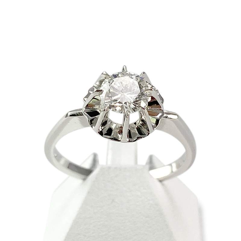 Tweedehands ring van 750 witgoud met diamant - afbeelding 1