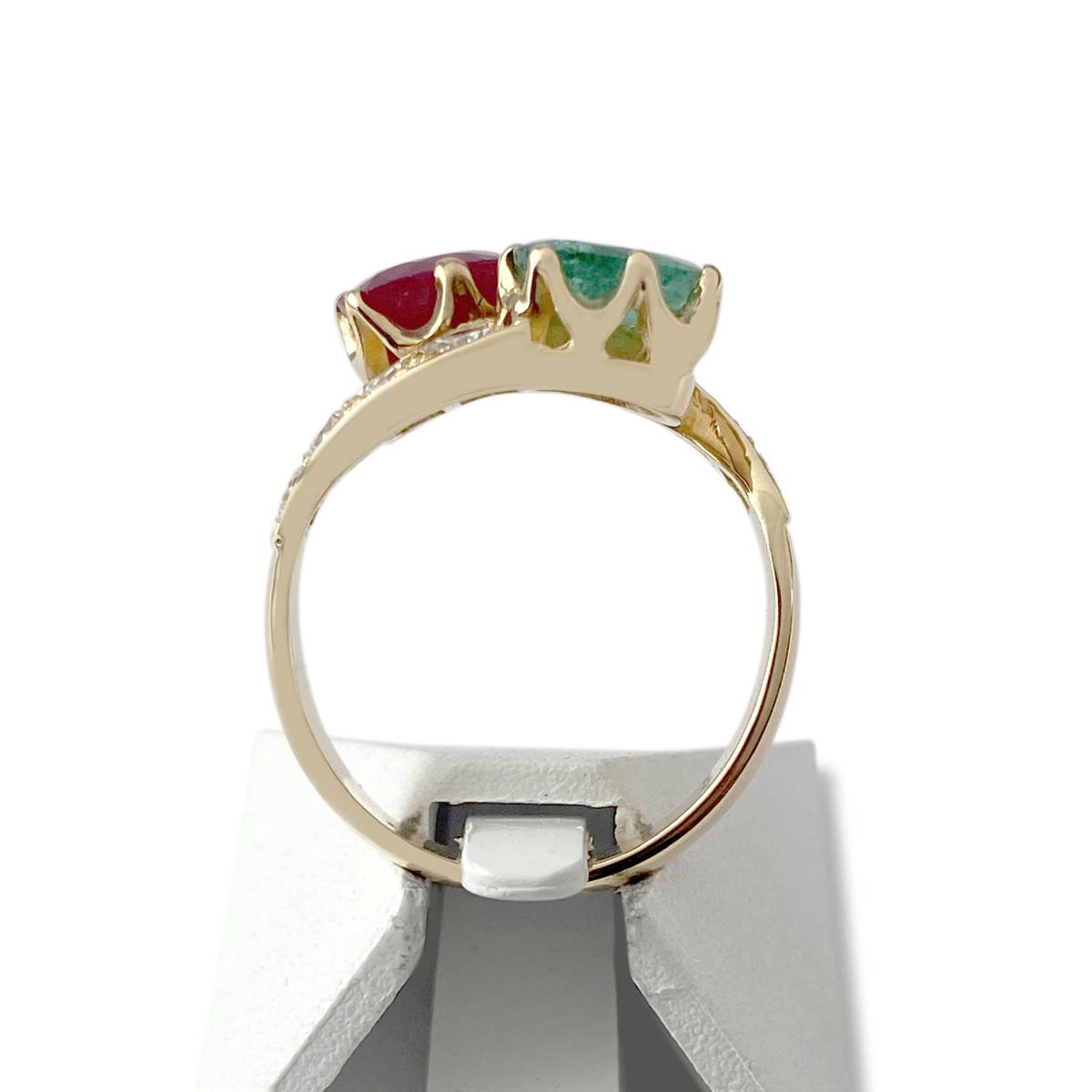 Bague d'occasion or 750 jaune pierres précieuses diamants - vue 3