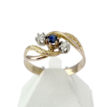 Tweedehands gouden ring 750 2 toon saffier diamant