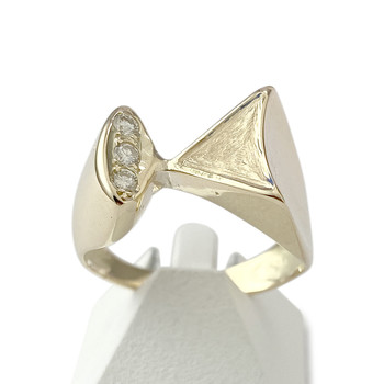 Tweedehands gouden ring 750 gele diamanten