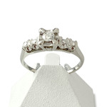 Bague d'occasion or 750 blanc diamants - vue 1