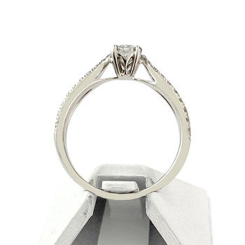 Tweedehands GUERIN ring in 750 witgoud met diamanten