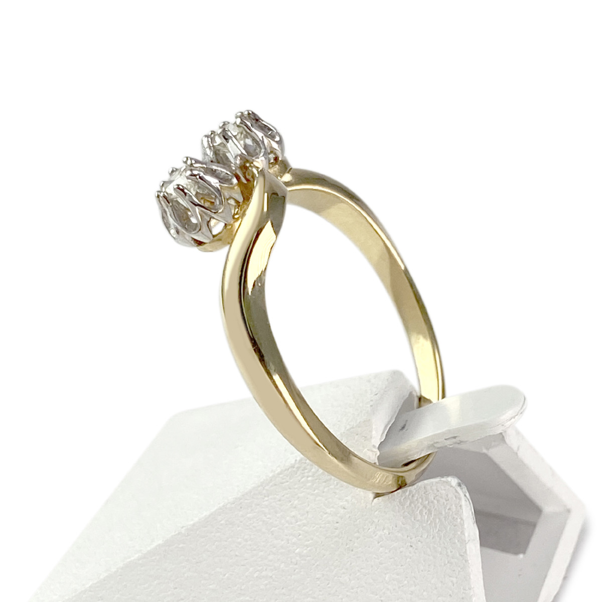 Bague d'occasion 2 ors 750 diamants - vue 2