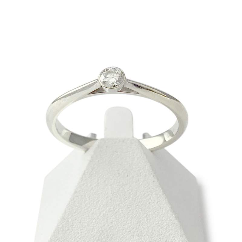 Solitaire d'occasion or 375 blanc diamant - vue 1