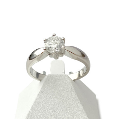 Solitaire d'occasion or 750 blanc diamant - vue 1