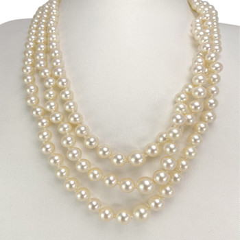 Collier triple rang d'occasion or 750 blanc perles de culture du Japon 55 cm
