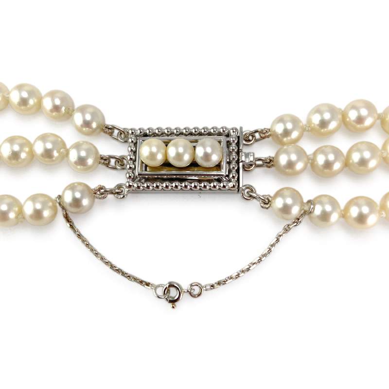 Collier triple rang d'occasion or 750 blanc perles de culture du Japon 55 cm - vue 3