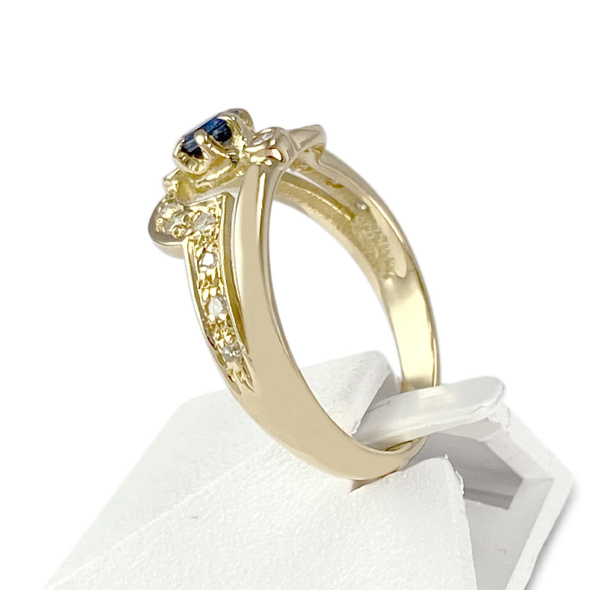 Bague d'occasion or 750 jaune saphir diamants - vue 2