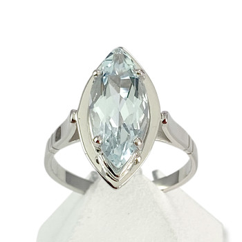 Bague d'occasion or 750 blanc aigue-marine
