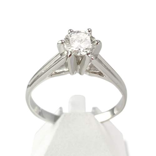 Second-hand gold 750 white diamond ring