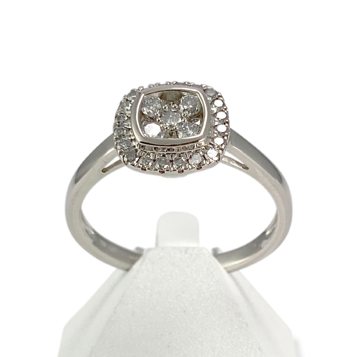 Bague d'occasion or 750 blanc carrée diamants synthétiques 0,50 carat