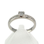 Bague d'occasion or 750 blanc diamants - vue 1
